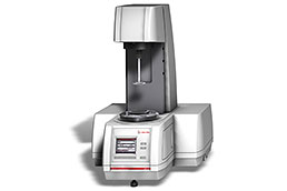 Oszillationsmessung mit Platte-Platte-System, Hochleistungs-Rheometer Modular Compact Rheometer MCR 302, Foto: Anton Paar GmbH Ostfildern